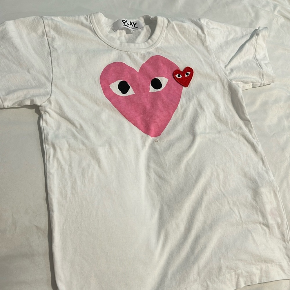 Comme des garçons PLAY Tshirt size S